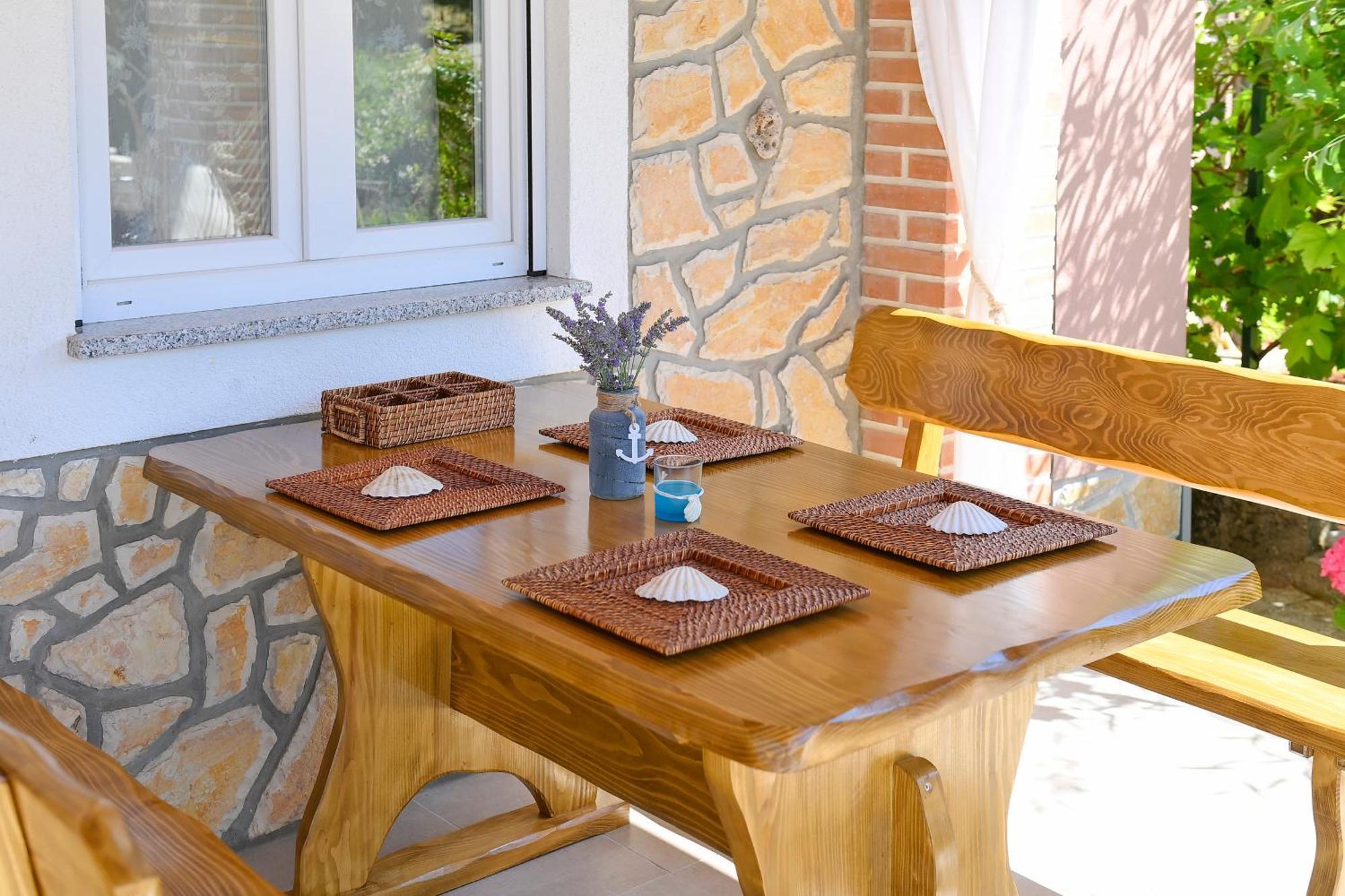 Vacation House Ulika Gabonjin Exterior photo